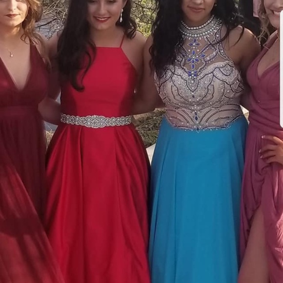 WORN 1X! RED PROM DRESS PROM DAVIDS BRIDAL! SIZE 6 - Picture 5 of 9